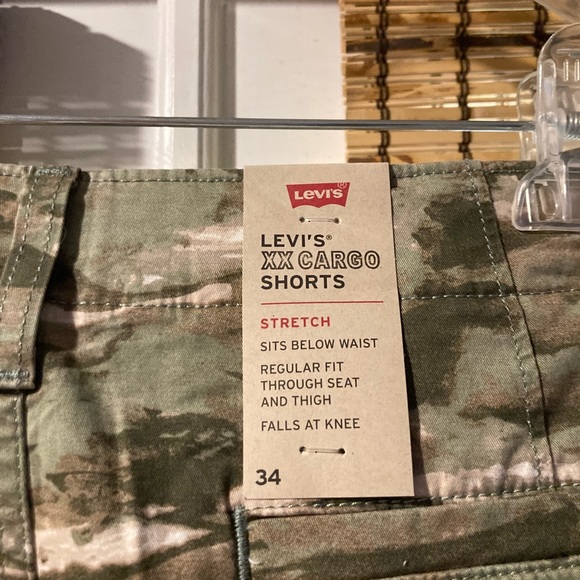 Levi’s XX Cargo Shorts - Picture 4 of 4
